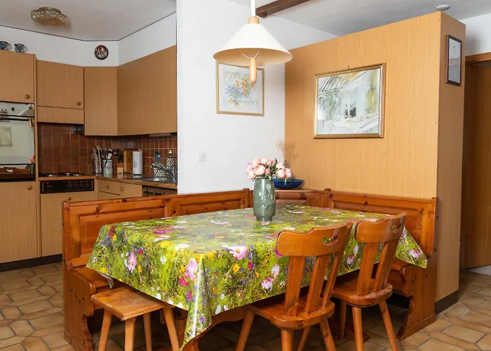 Pic Chaussy A2 Apartament *